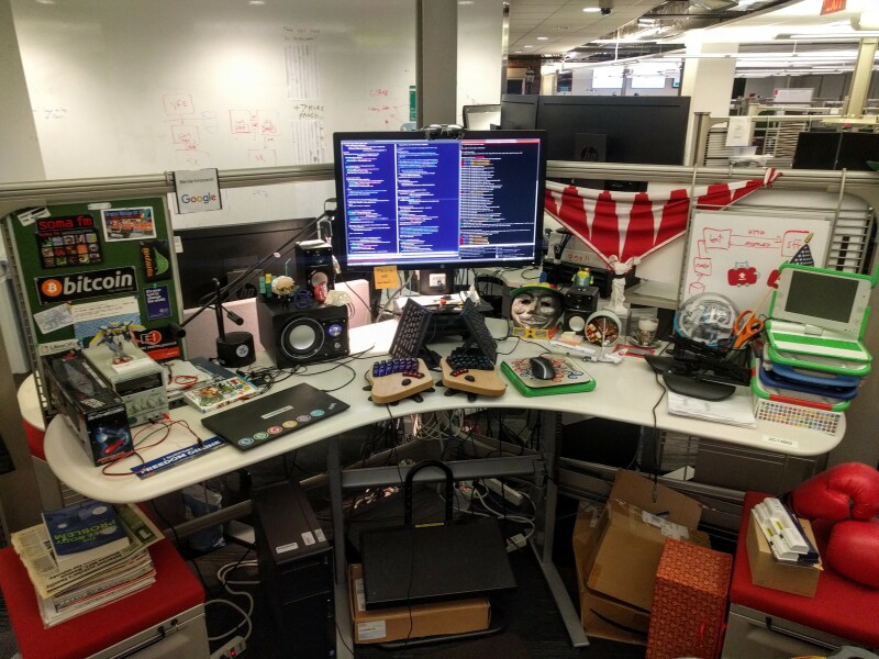 My last desk at Google Cambridge (Cambridge MA, Dec 2017)