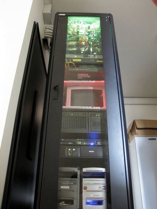 develer-trinity-rack